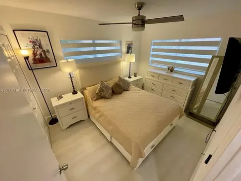 1149 NW 126th Place Miami FL 33182