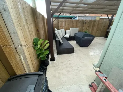 1149 NW 126th Place Miami FL 33182