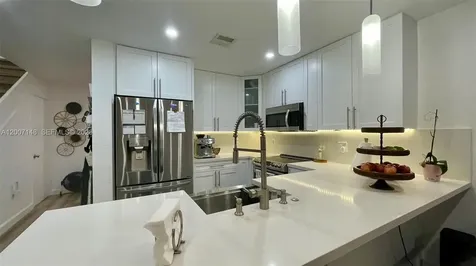 1149 NW 126th Place Miami FL 33182