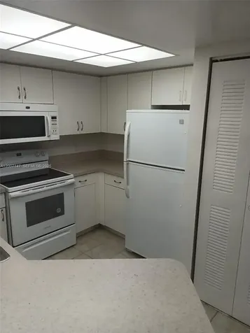4175 N Haverhill Road West Palm Beach FL 33417