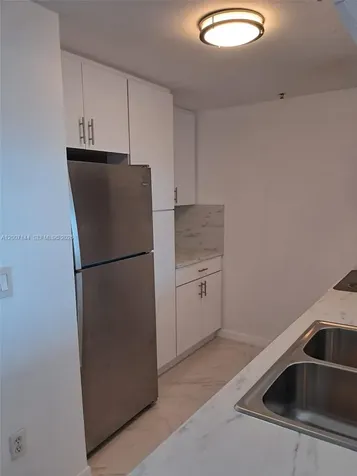275 NE 18th Street Miami FL 33132