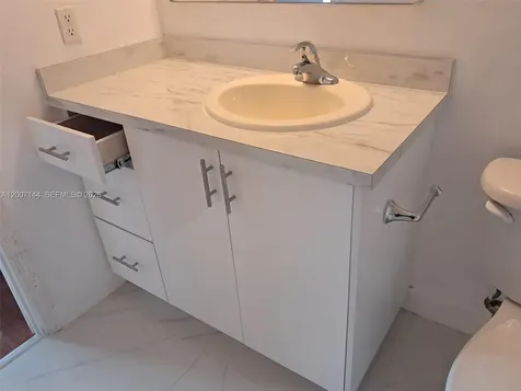 275 NE 18th Street Miami FL 33132