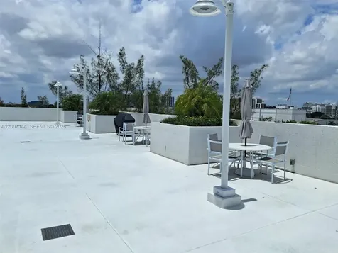 275 NE 18th Street Miami FL 33132