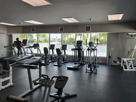275 NE 18th Street Miami FL 33132