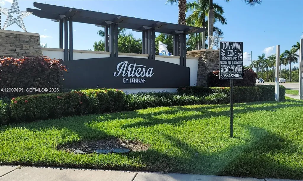 11508 SW 254th Miami FL 33032