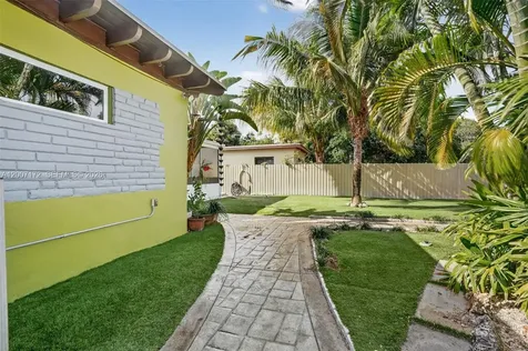 270 NW 106th Street Miami FL 33150