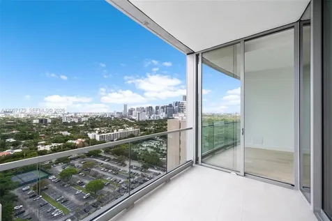175 SE 25th Road Miami FL 33129