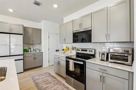 1660 SE 6th Street Homestead FL 33033