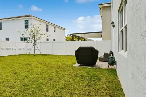 1660 SE 6th Street Homestead FL 33033