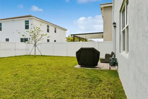1660 SE 6th Street Homestead FL 33033