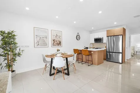 570 NW 48th Street Miami FL 33127