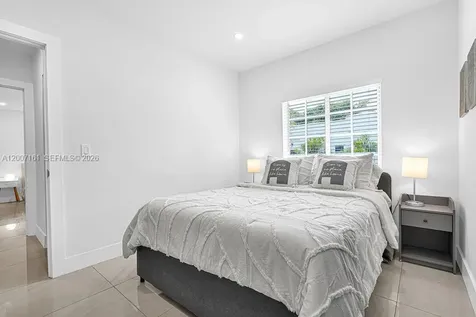 570 NW 48th Street Miami FL 33127