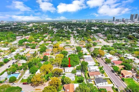 570 NW 48th Street Miami FL 33127