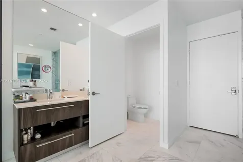 480 NE 31st Street Miami FL 33137