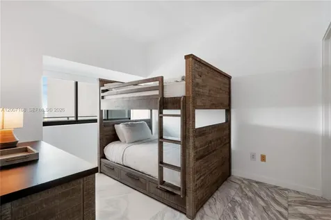 480 NE 31st Street Miami FL 33137