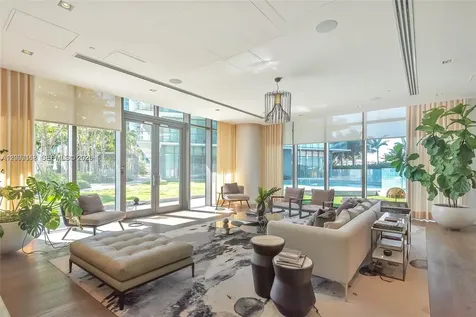 480 NE 31st Street Miami FL 33137