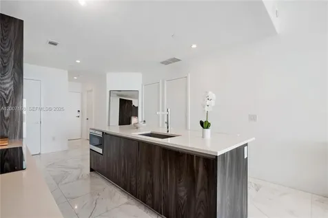 480 NE 31st Street Miami FL 33137