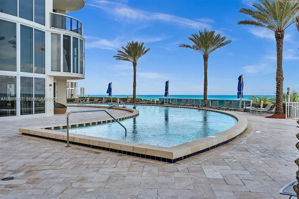 17201 Collins Avenue Sunny Isles Beach FL 33160