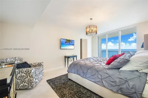 17201 Collins Avenue Sunny Isles Beach FL 33160