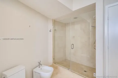 17201 Collins Avenue Sunny Isles Beach FL 33160