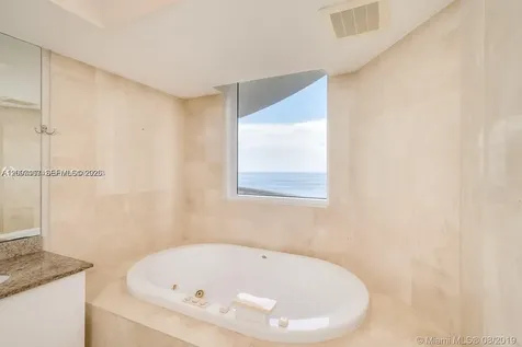 17201 Collins Avenue Sunny Isles Beach FL 33160