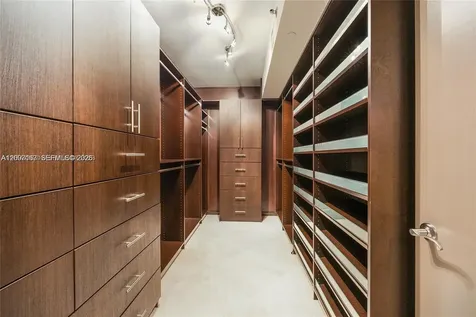 17201 Collins Avenue Sunny Isles Beach FL 33160