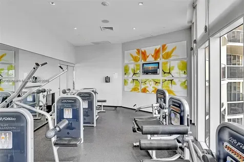 17201 Collins Avenue Sunny Isles Beach FL 33160