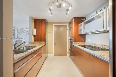 17201 Collins Avenue Sunny Isles Beach FL 33160