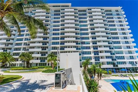 100 Lincoln Road Miami Beach FL 33139