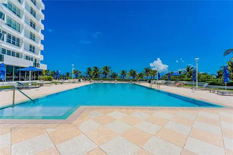 100 Lincoln Road Miami Beach FL 33139