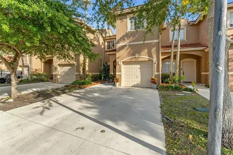 8546 SW 214th Way Cutler Bay FL 33189