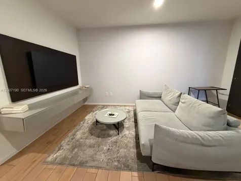 398 NE 5th Street Miami FL 33132