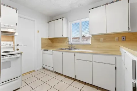 11211 SW 138th Terrace Miami FL 33176