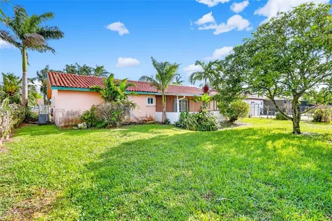 11211 SW 138th Terrace Miami FL 33176