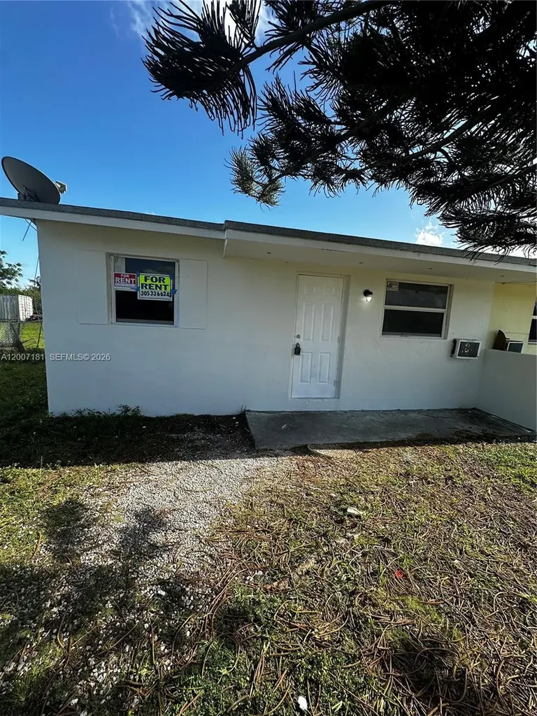 11840 SW 212th Street Miami FL 33177