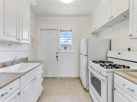 7407 Byron Avenue Miami Beach FL 33141