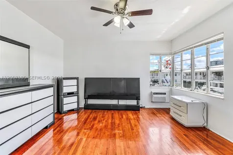 7407 Byron Avenue Miami Beach FL 33141