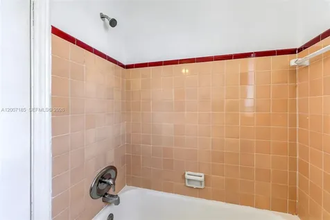 7407 Byron Avenue Miami Beach FL 33141