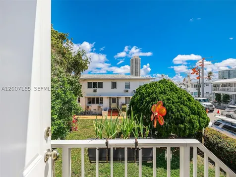 7407 Byron Avenue Miami Beach FL 33141