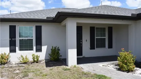117 23rd Terrace Cape Coral FL 33993