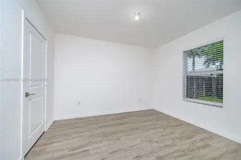 624 NE 5th Street Florida City FL 33034