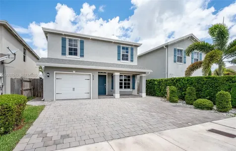 624 NE 5th Street Florida City FL 33034