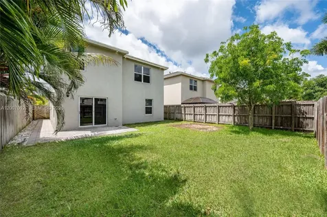 624 NE 5th Street Florida City FL 33034