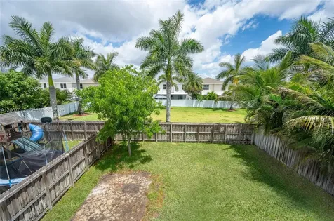 624 NE 5th Street Florida City FL 33034