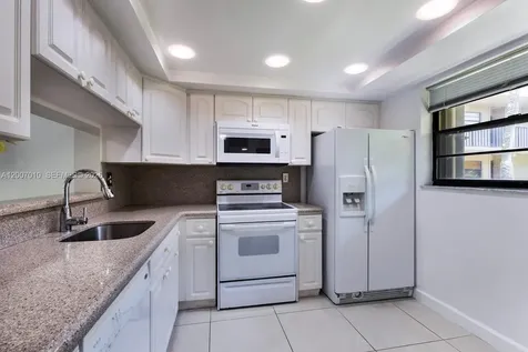 10855 SW 112th Avenue Miami FL 33176