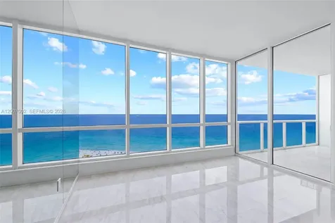100 S Pointe Drive Miami Beach FL 33139