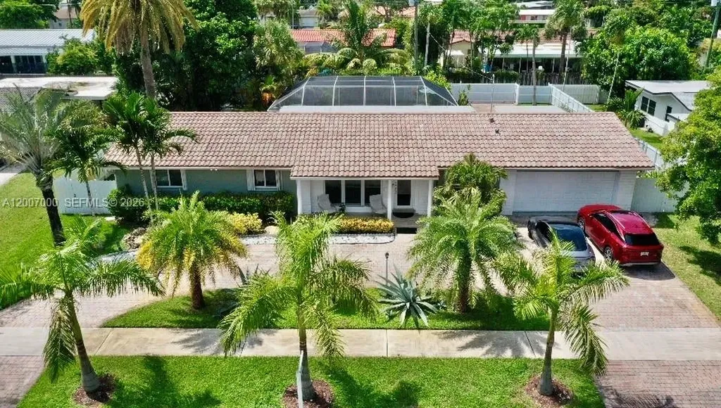 428 N Crescent Drive Hollywood FL 33021