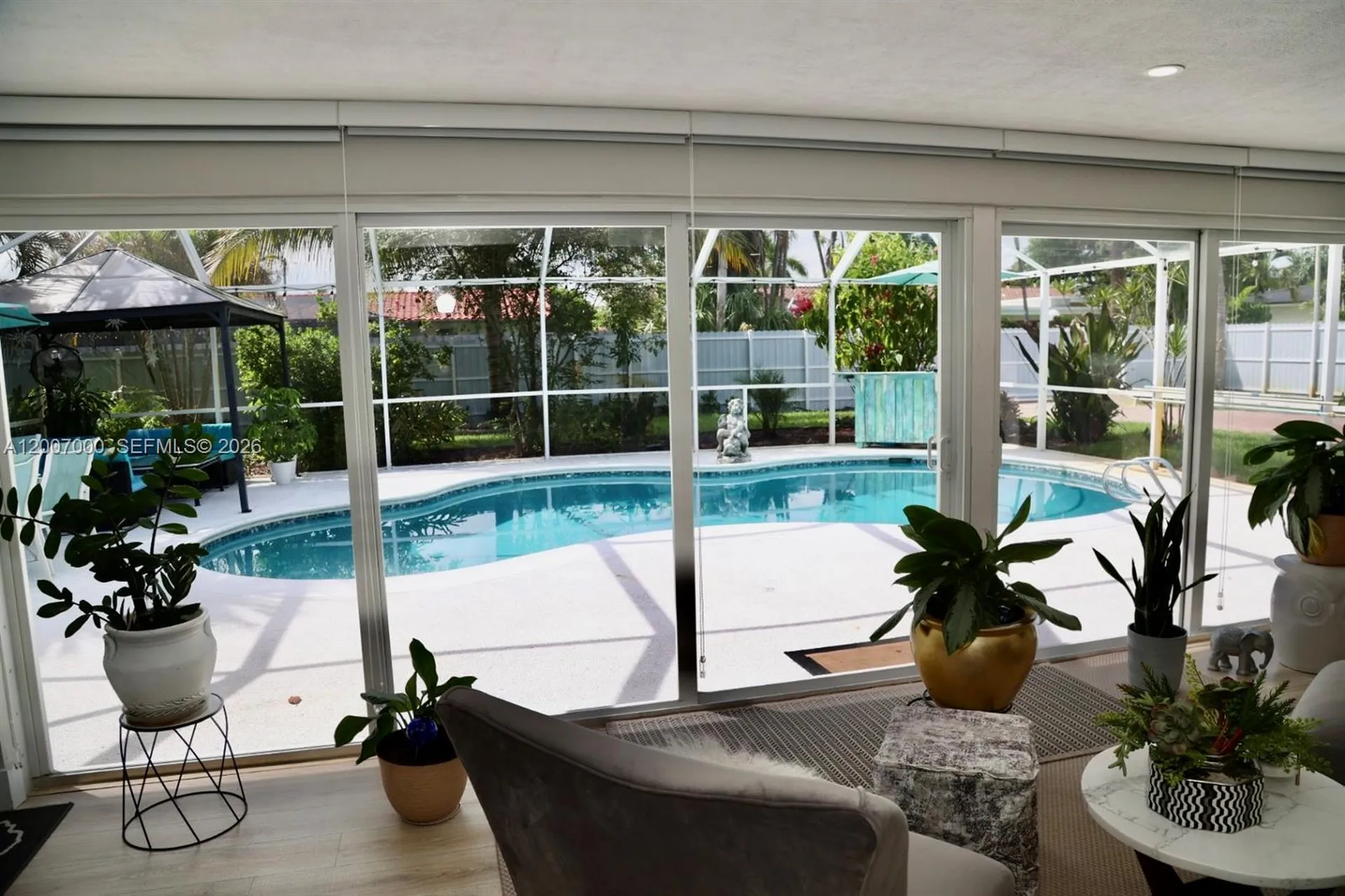 428 N Crescent Drive Hollywood FL 33021