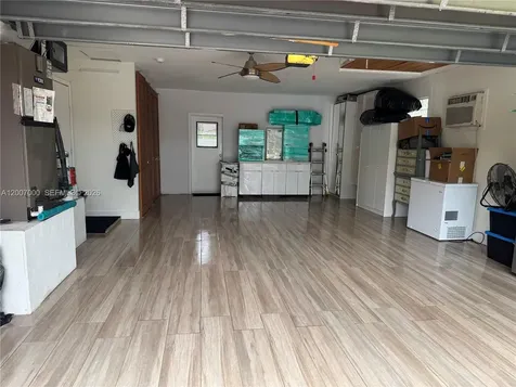 428 N Crescent Drive Hollywood FL 33021