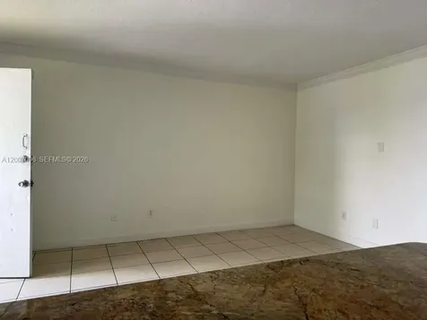 890 NW 45th Avenue Miami FL 33126